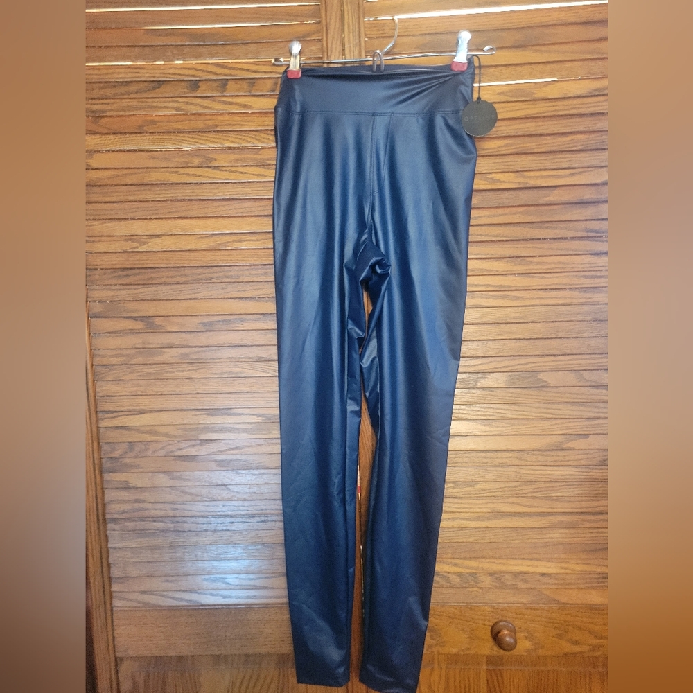 Aerie NWT OFFLINE Leggings Faux Leather Size Small
